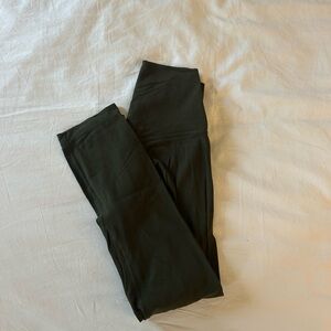 Lulu Olive Green 23” Align leggings